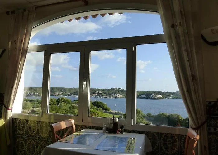 מלון Del Almirante