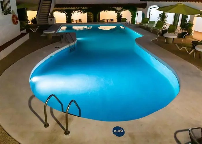 מלון Del Almirante