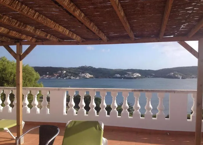 Del Almirante אס קסטיי