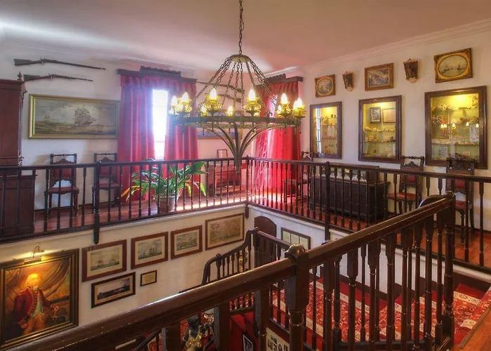 מלון Del Almirante