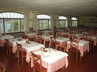 מלון Del Almirante אס קסטיי